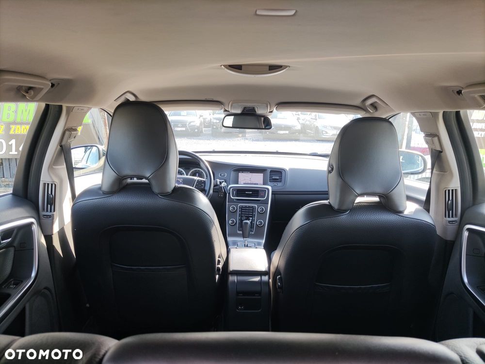 Volvo V60 - 21