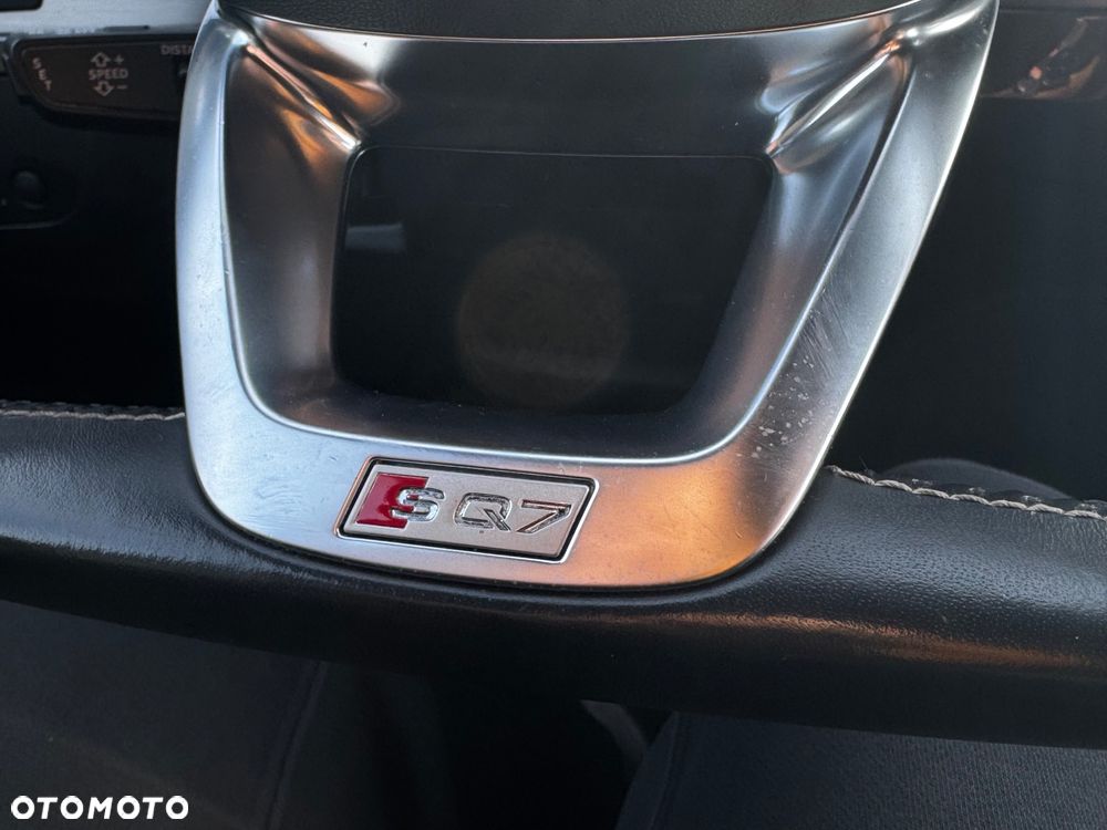 Audi SQ7 - 30