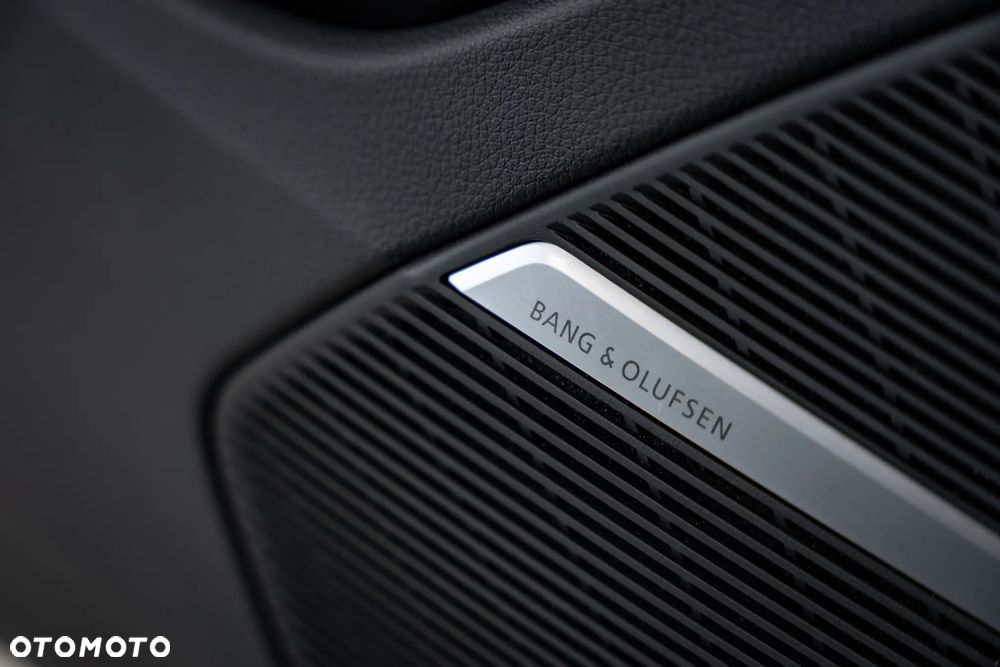 Audi RS Q8 TFSI Quattro Tiptronic - 27
