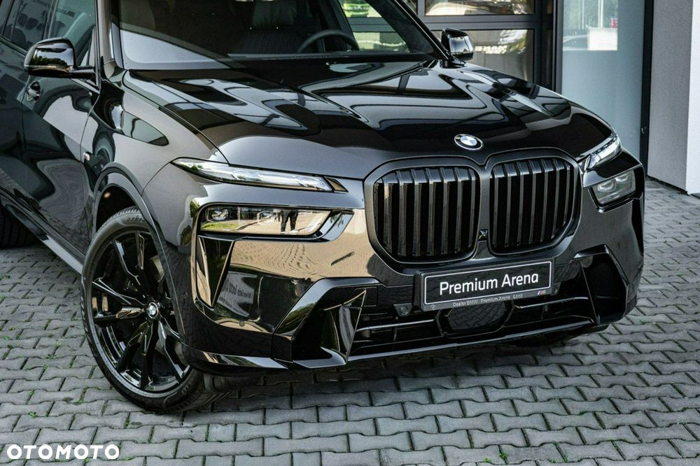 BMW X7 - 7