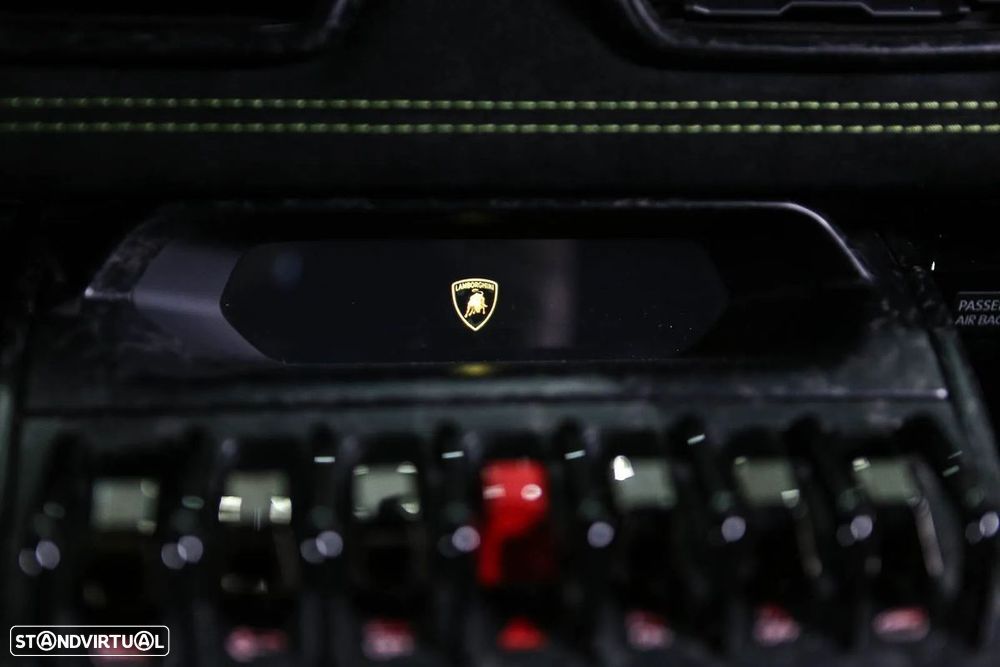 Lamborghini Huracán 5.2 V10 LP Performance - 26