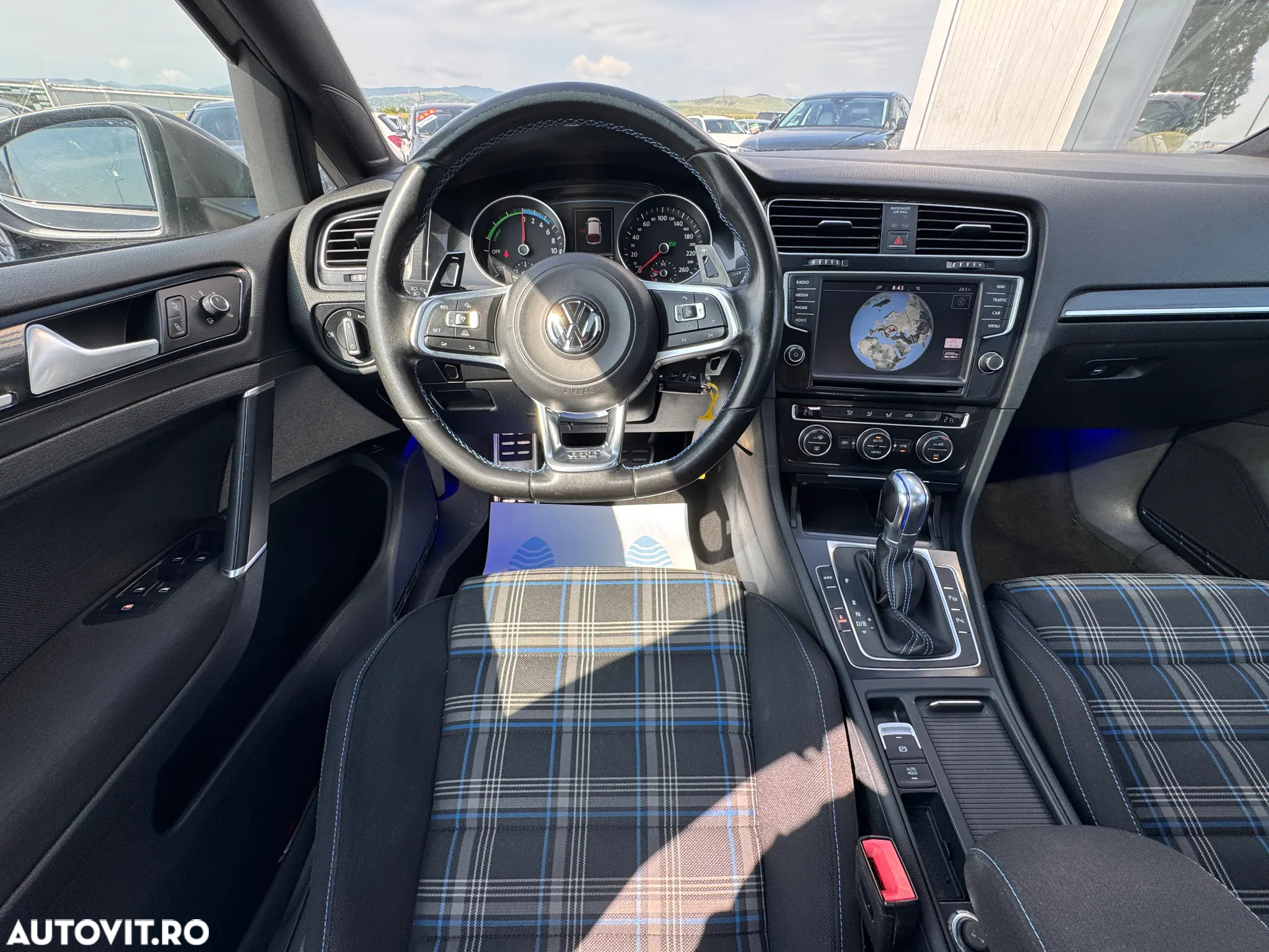 Volkswagen Golf GTE - 30