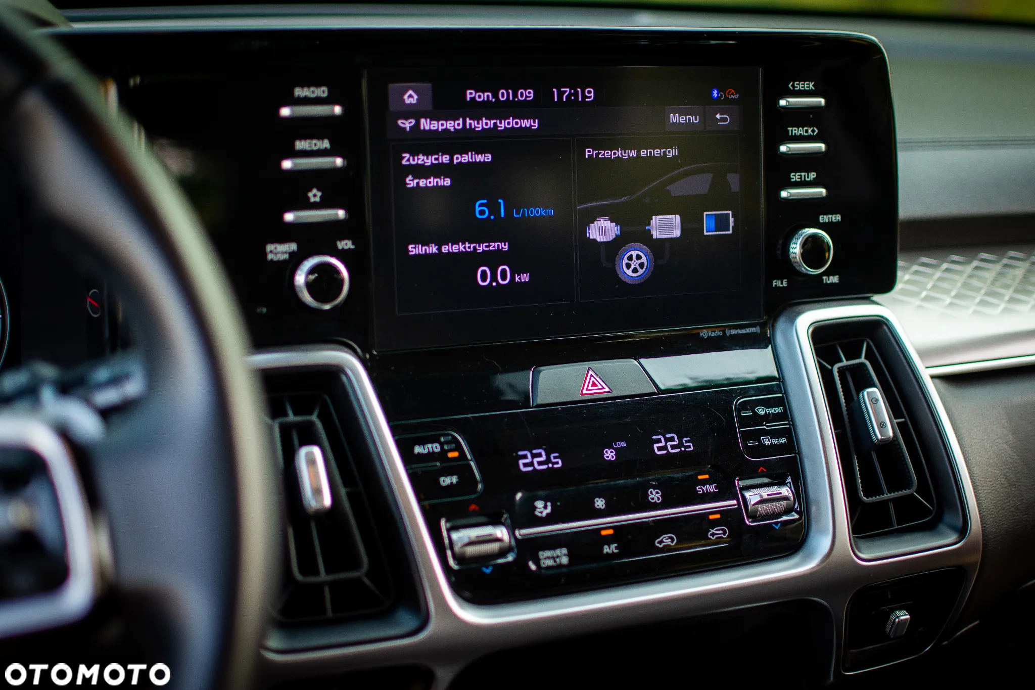Kia Sorento - 26
