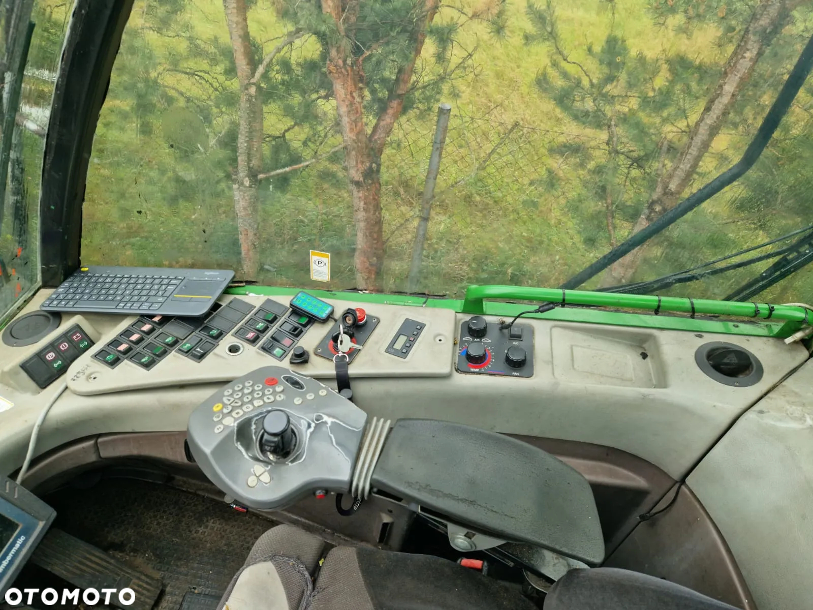 John Deere 1270D - 22
