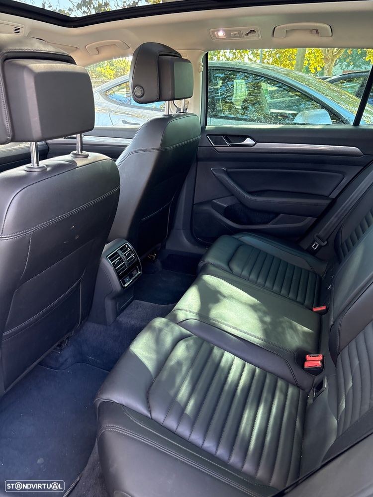 VW Passat Alltrack Variant 2.0 TDi DSG 4Motion - 6