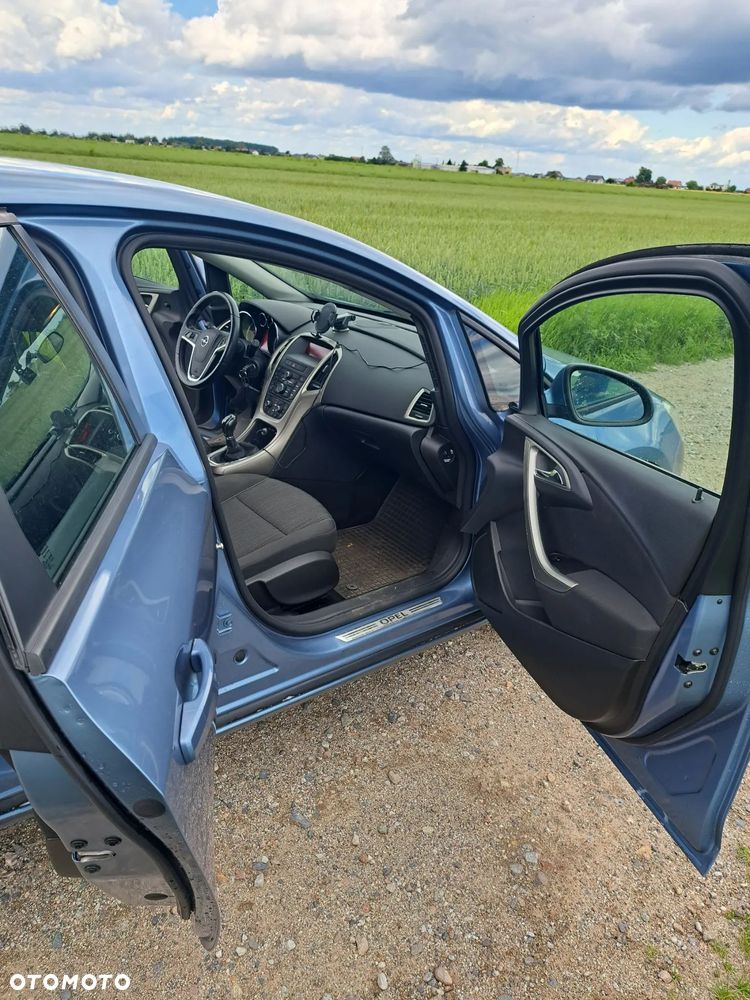 Opel Astra 1.4 Enjoy - 9