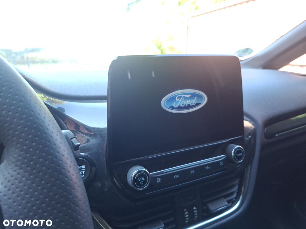 Ford Fiesta 1.0 EcoBoost S&S ST-LINE - 18