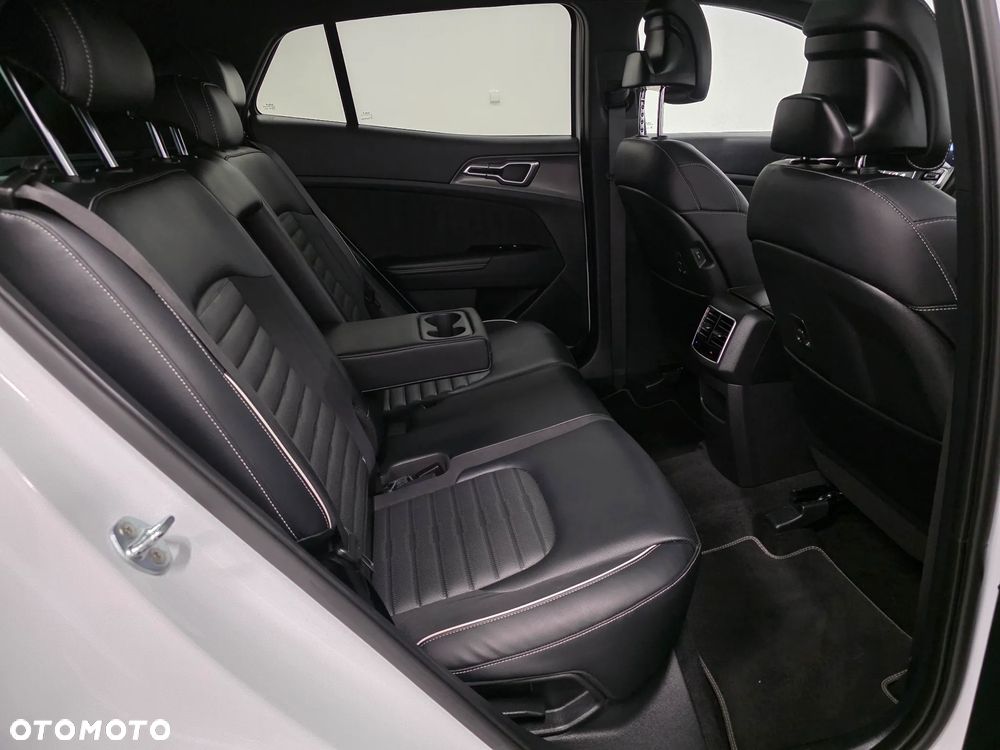 Kia Sportage 1.6 CRDI AWD Eco-Dynamics+ (48V M-H) DCT GT-Line - 17