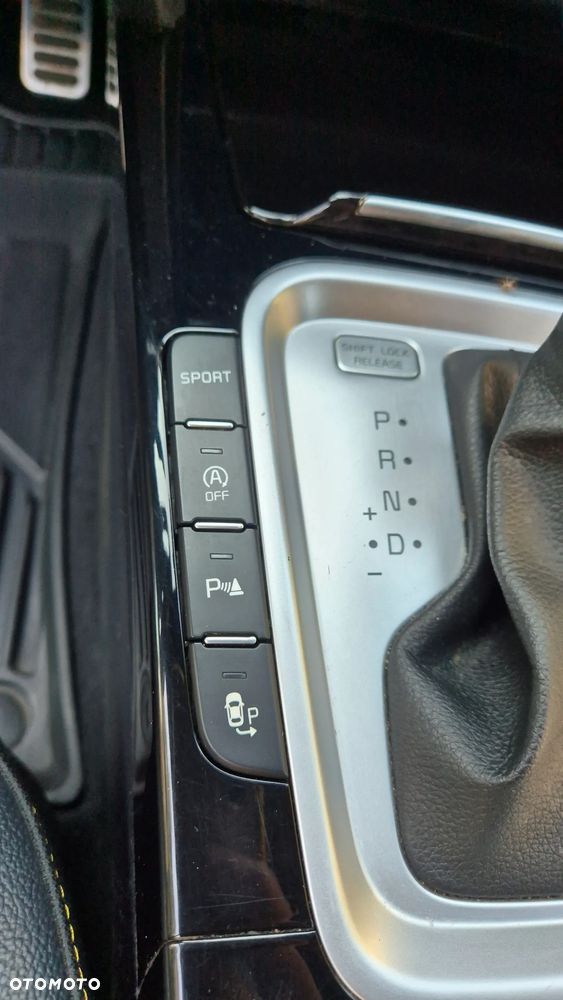 Kia XCeed 1.4 T-GDI L Business Line DCT - 19
