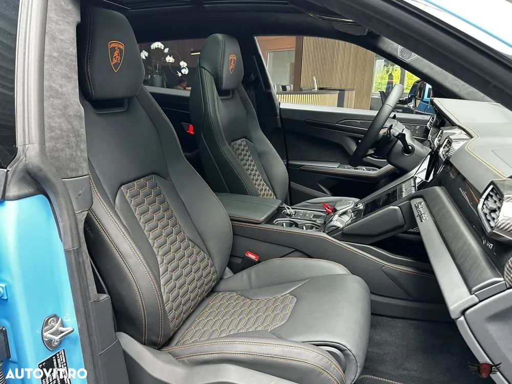 Lamborghini URUS Standard - 10