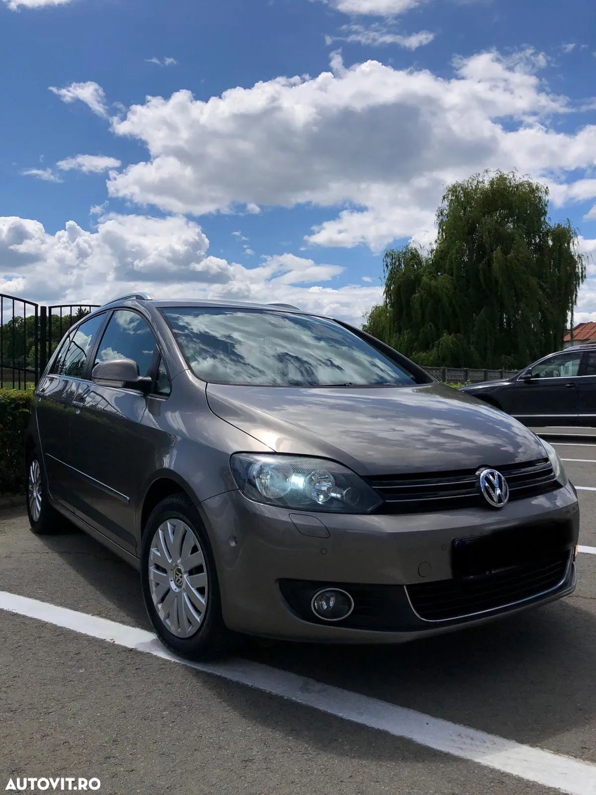 Volkswagen Golf Plus - 1
