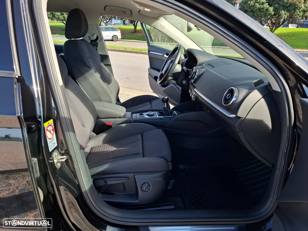 Audi A3 Limousine 1.6 TDI Sport - 13