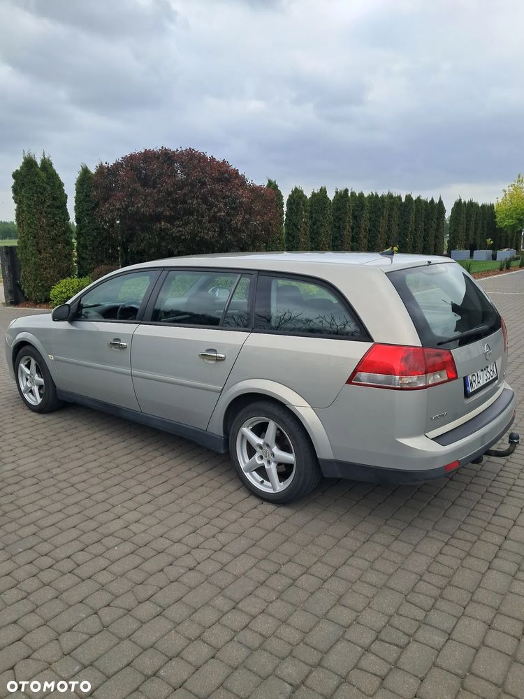 Opel Vectra - 3