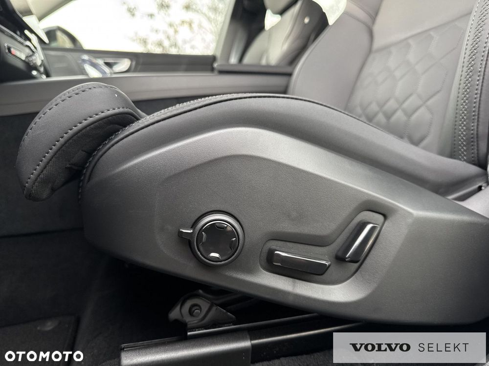Volvo XC 60 - 18