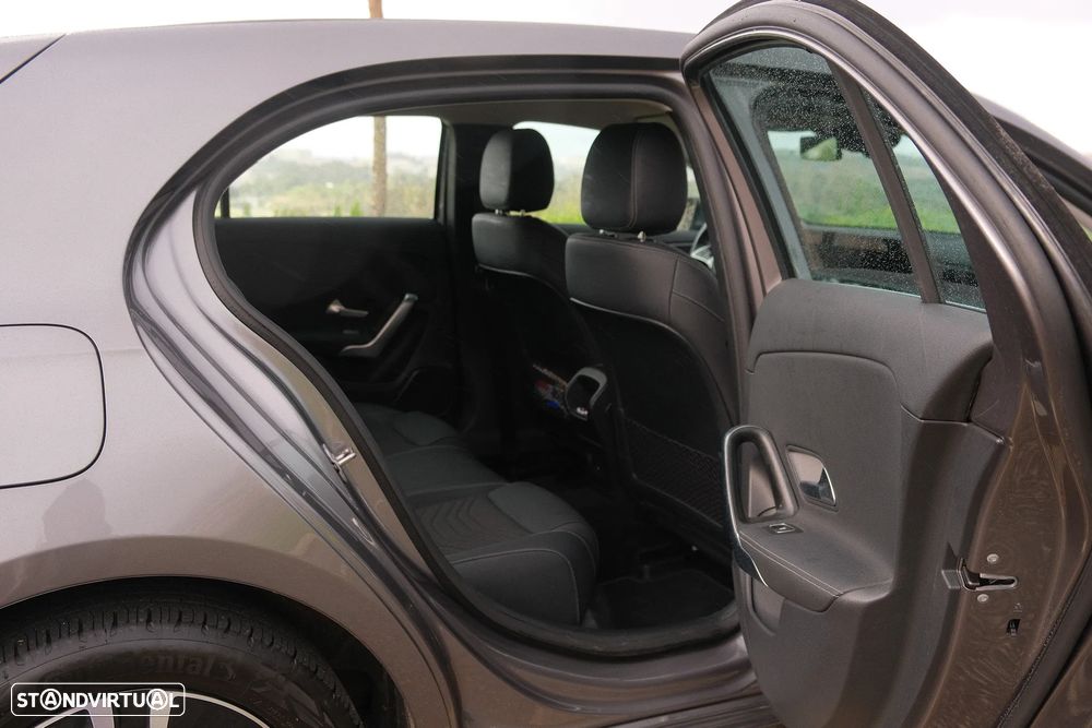 Mercedes-Benz A 250 e - 7