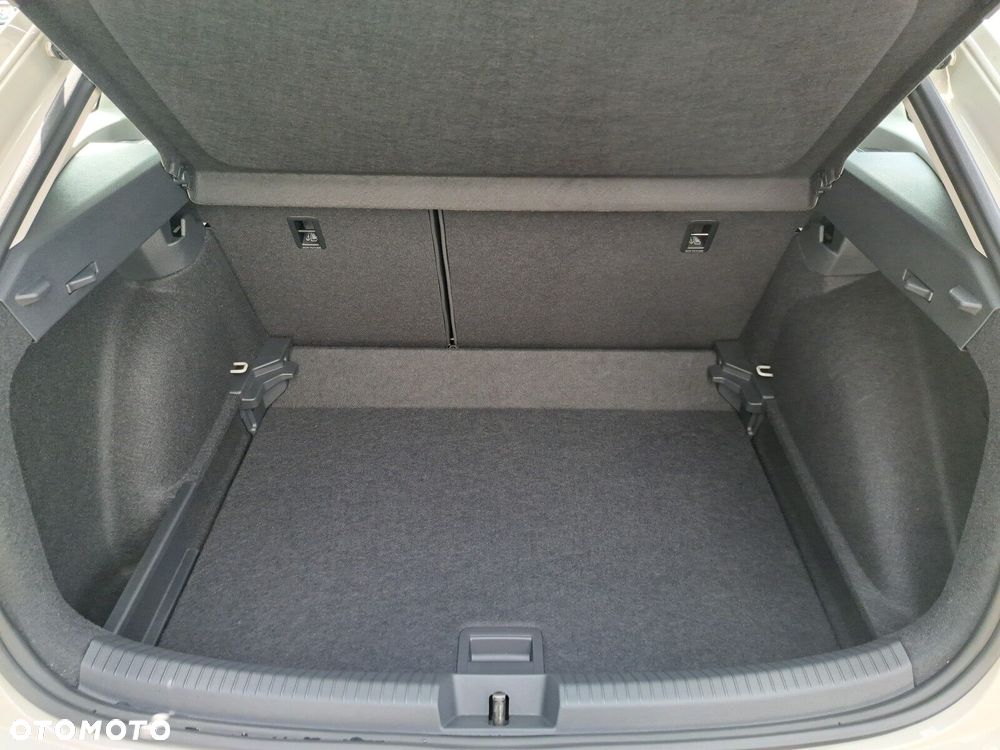Volkswagen Taigo 1.0 TSI Pure DSG - 10