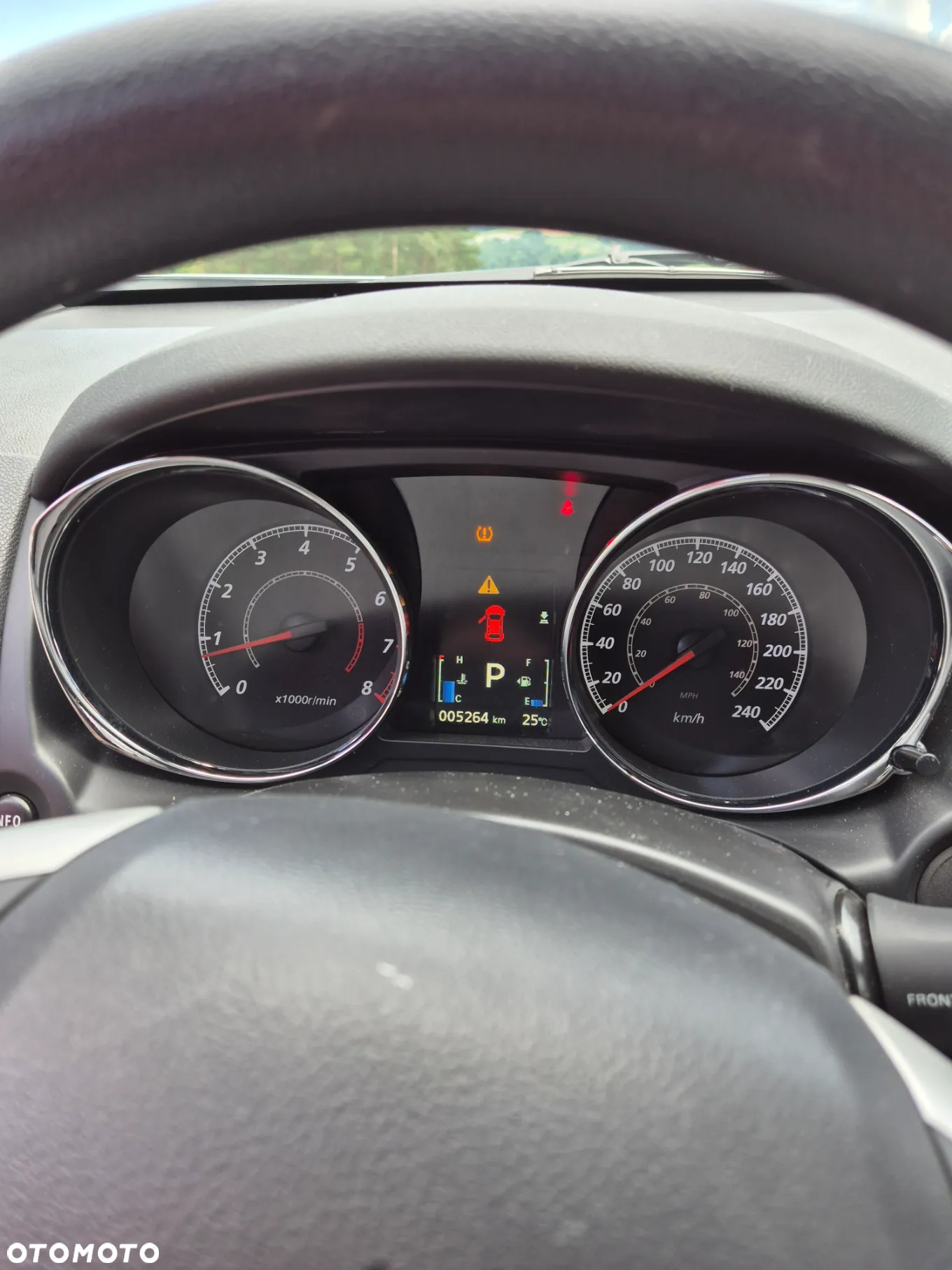 Mitsubishi ASX - 5