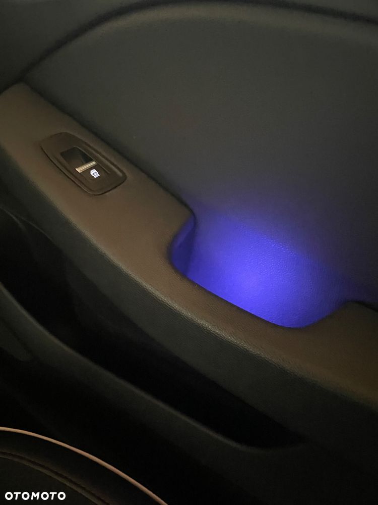 Renault Clio BLUE dCi 115 EDITION ONE - 31