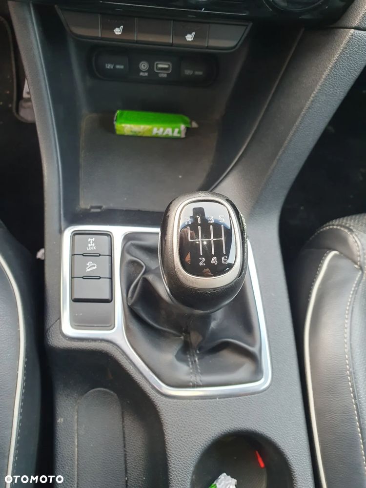 Kia Sportage 2,0 CRDI AWD GT Line - 19