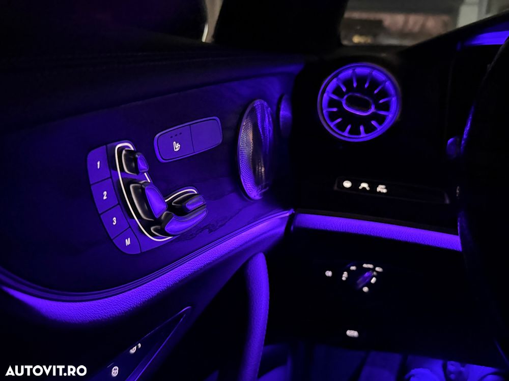 Mercedes-Benz E - 32