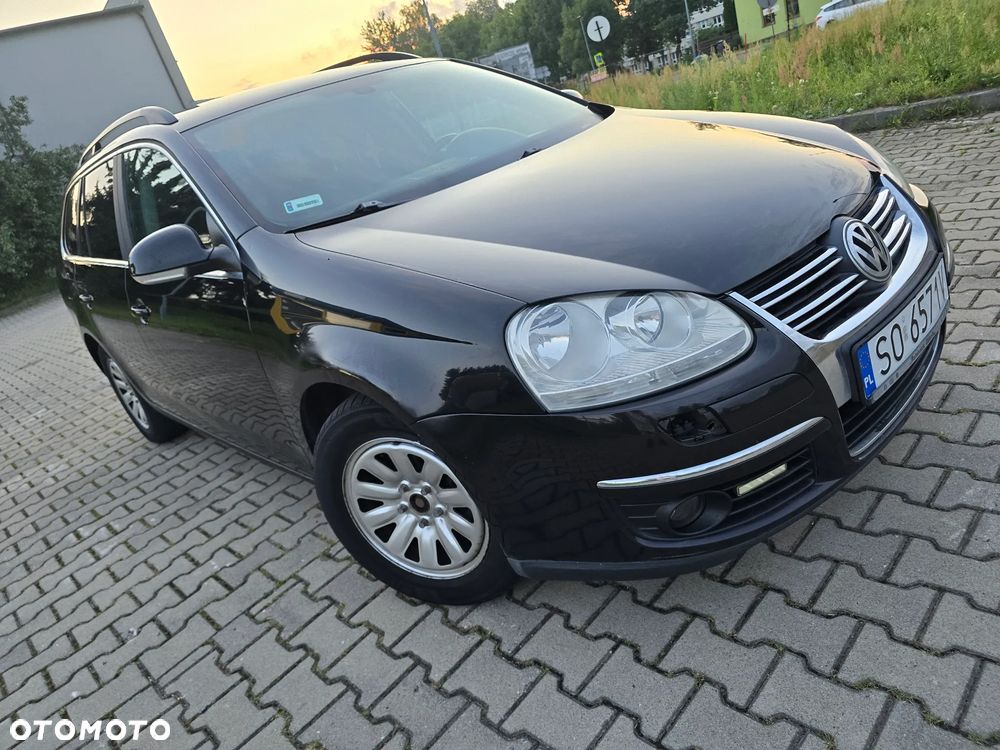 Volkswagen Golf 2.0 TDI Comfortline DSG - 30