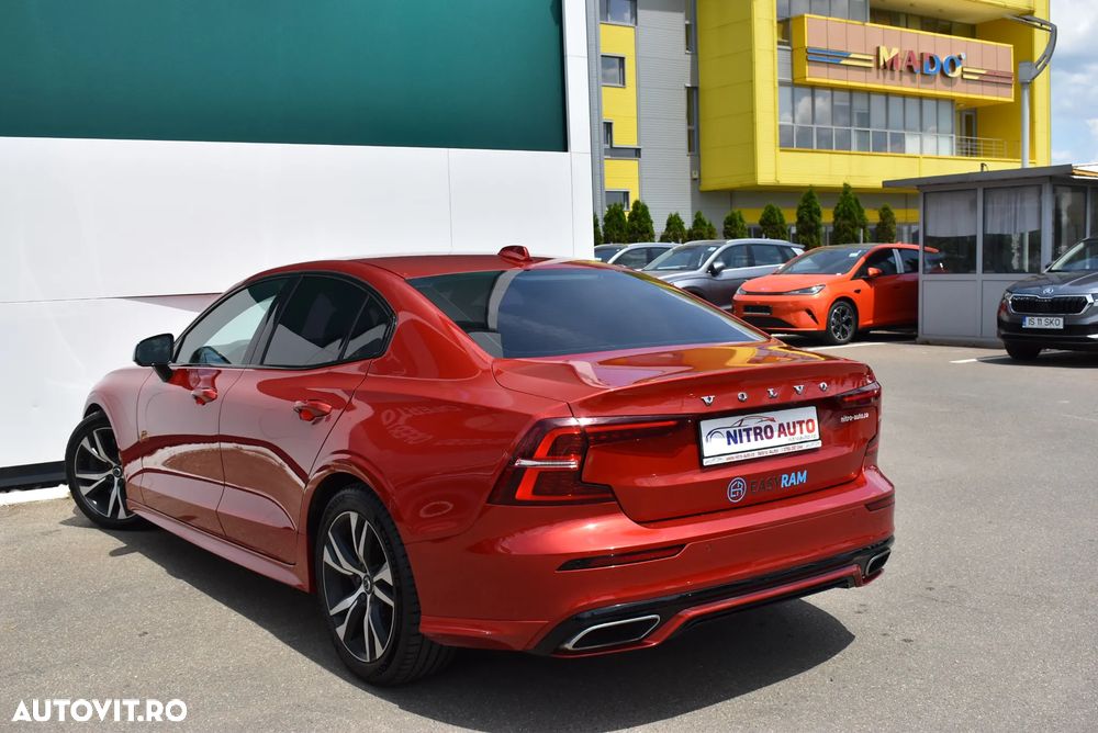 Volvo S60 T5 AWD R-Design - 5