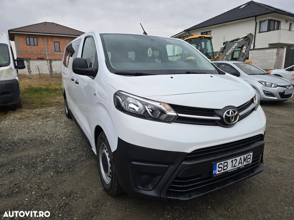 Toyota Proace Verso 1.5 D-4D 120CP 8+1 L1H1 Base - 2
