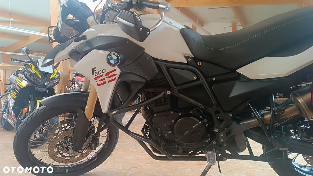 BMW F - 2