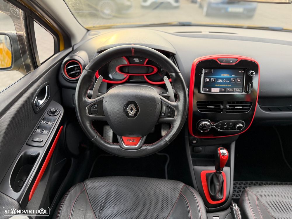 Renault Clio 1.6 T RS EDC - 14