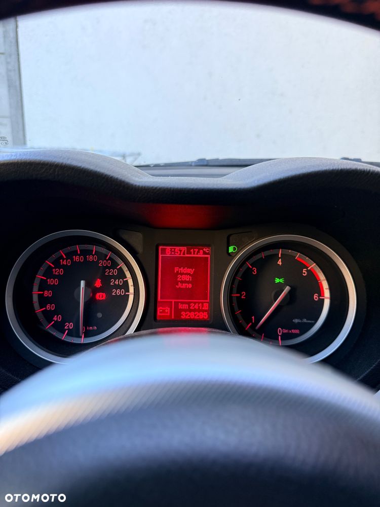 Alfa Romeo 159 1.9 JTDM 8V DPF - 6