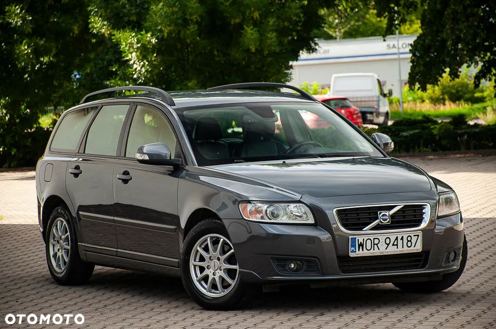 Volvo V50 1.6D DPF DRIVe Kinetic - 19