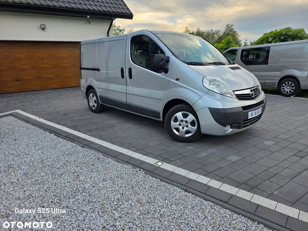 Opel Vivaro - 13