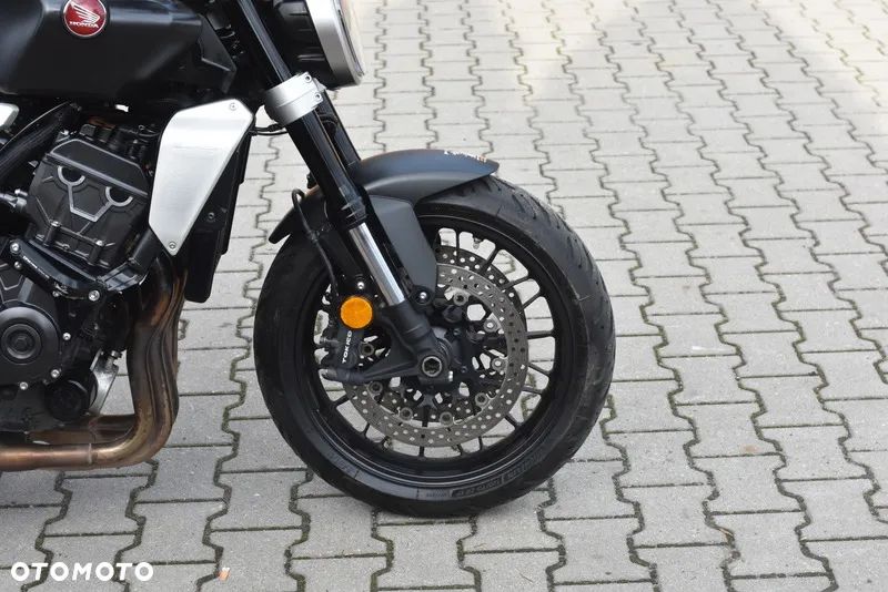 Honda CB - 7