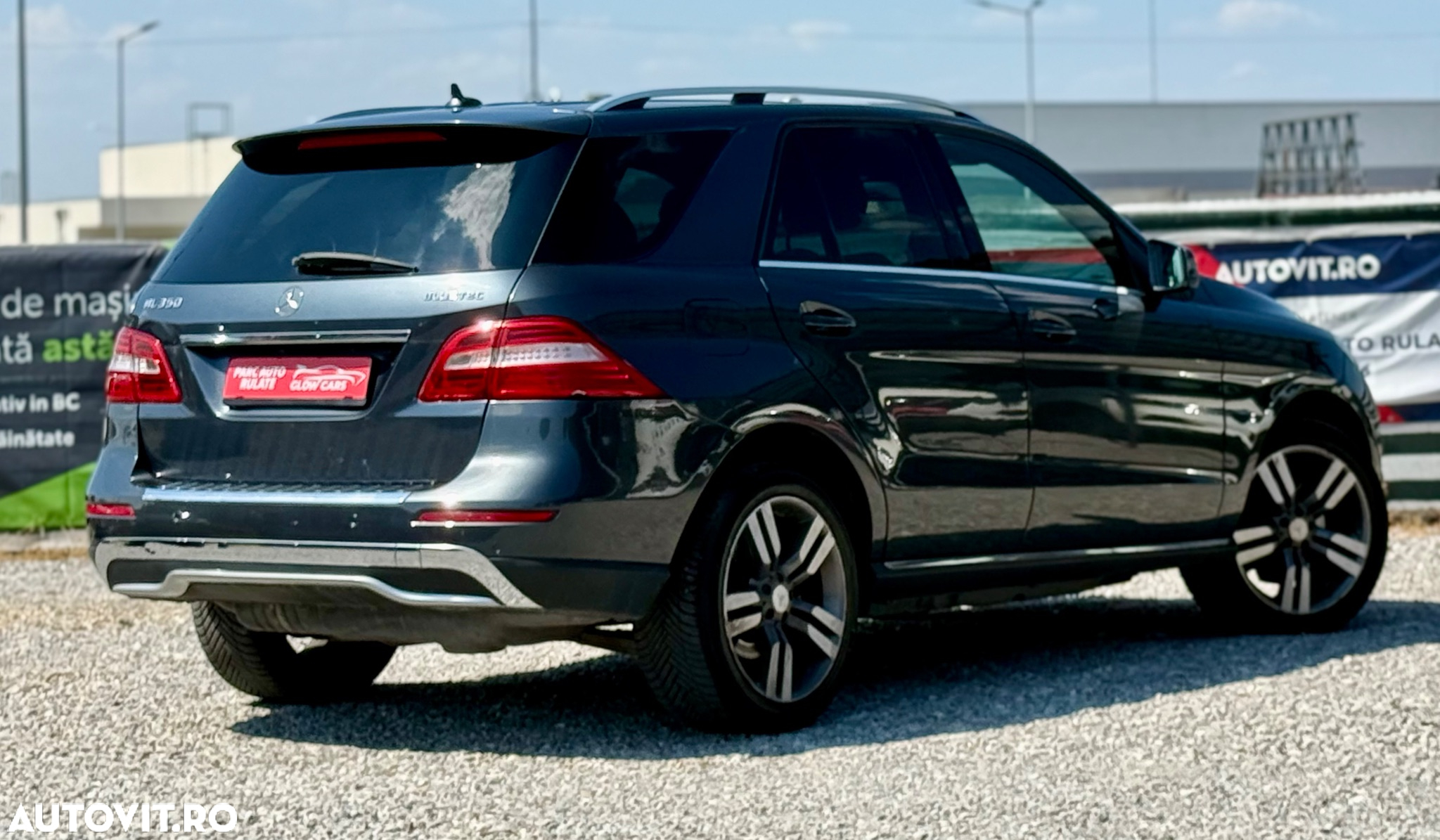 Mercedes-Benz ML 350 BlueTEC 4MATIC 7G-TRONIC Edition 1 - 2