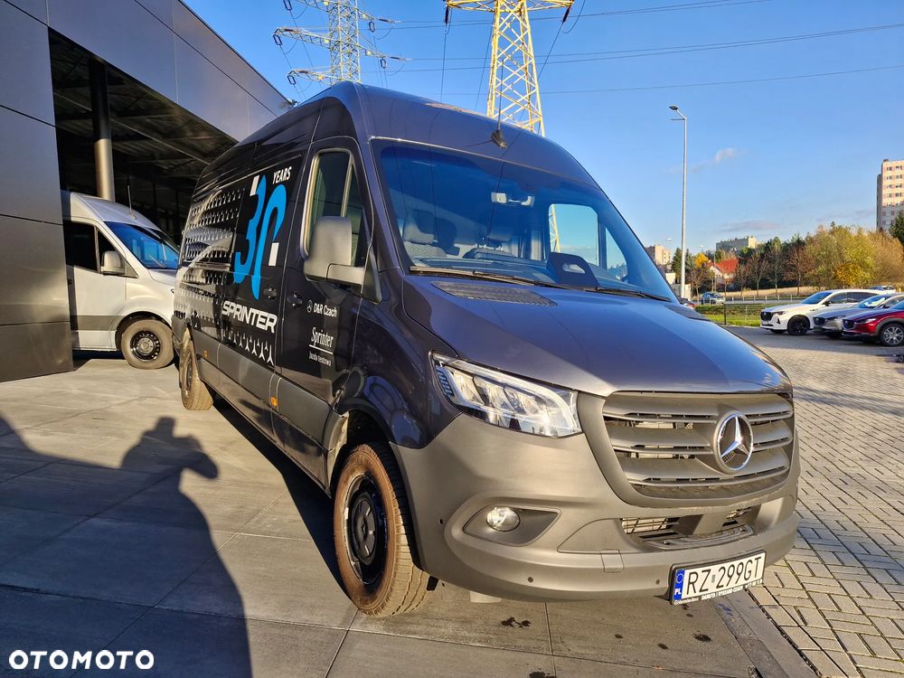 Mercedes-Benz Sprinter - 3