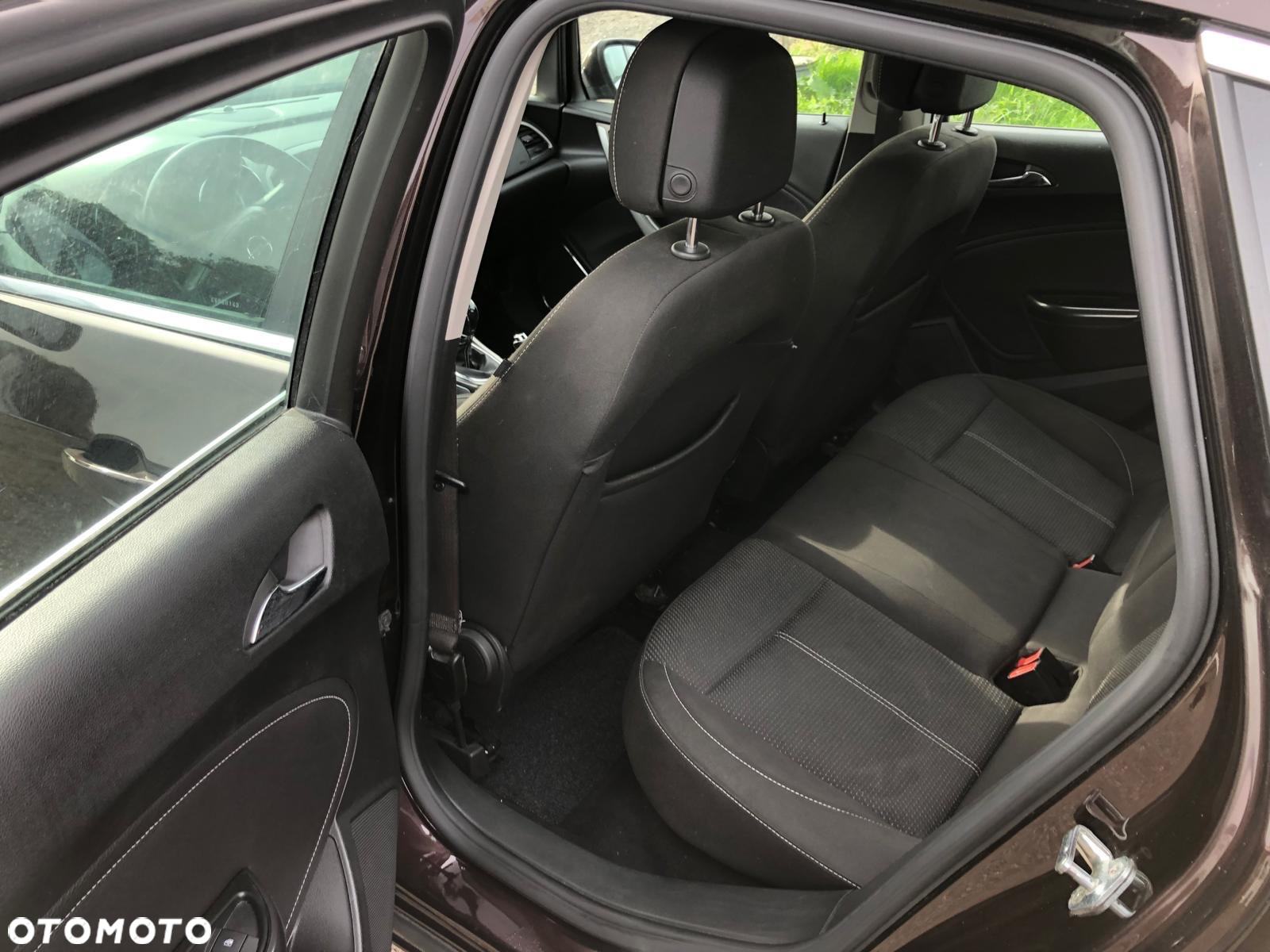 Opel Astra 1.7 CDTI DPF Design Edition - 10