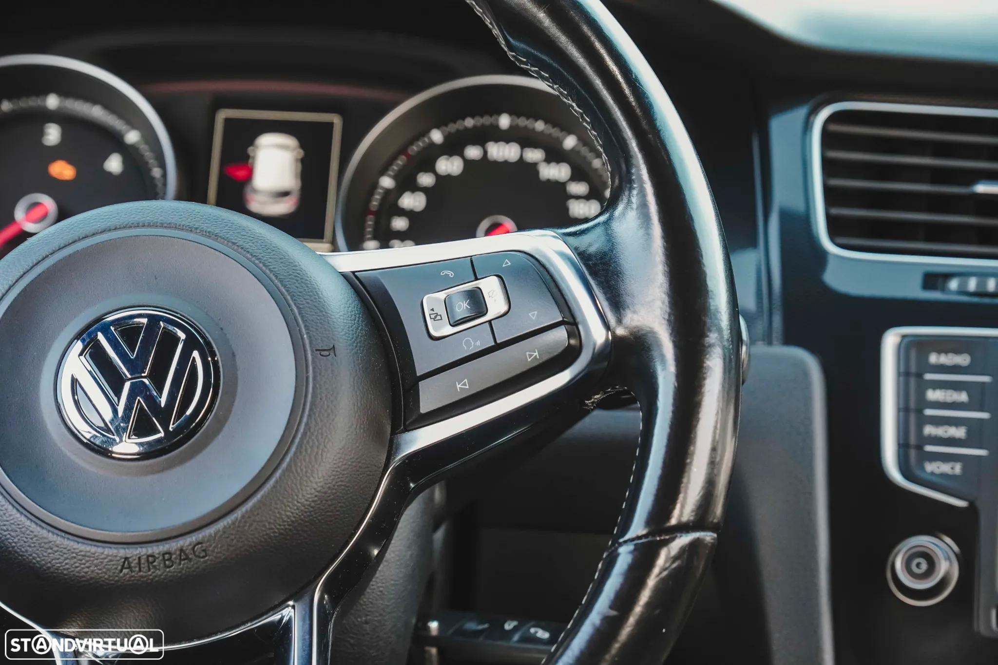 VW Golf GTD BlueMotion - 34