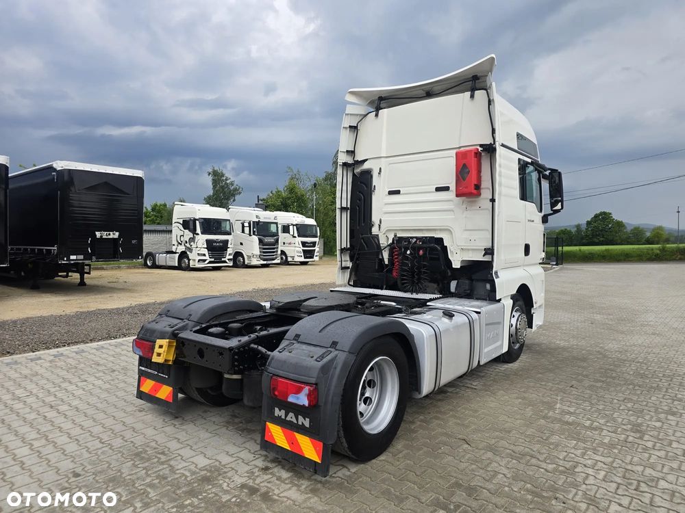MAN TGX 18.460 / EURO 6 / ACC / XXL / RETARDER - 26