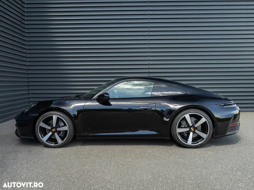 Porsche 911 Carrera PDK - 2