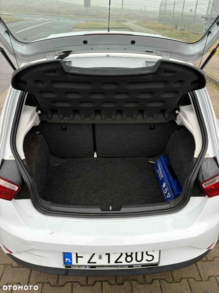 Seat Ibiza SC 1.2 12V Style Salsa - 9