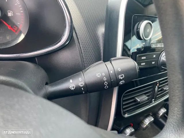 Renault Clio 1.5 dCi Dynamique S - 14