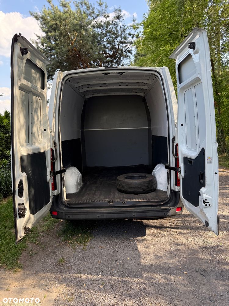 Renault Master - 18