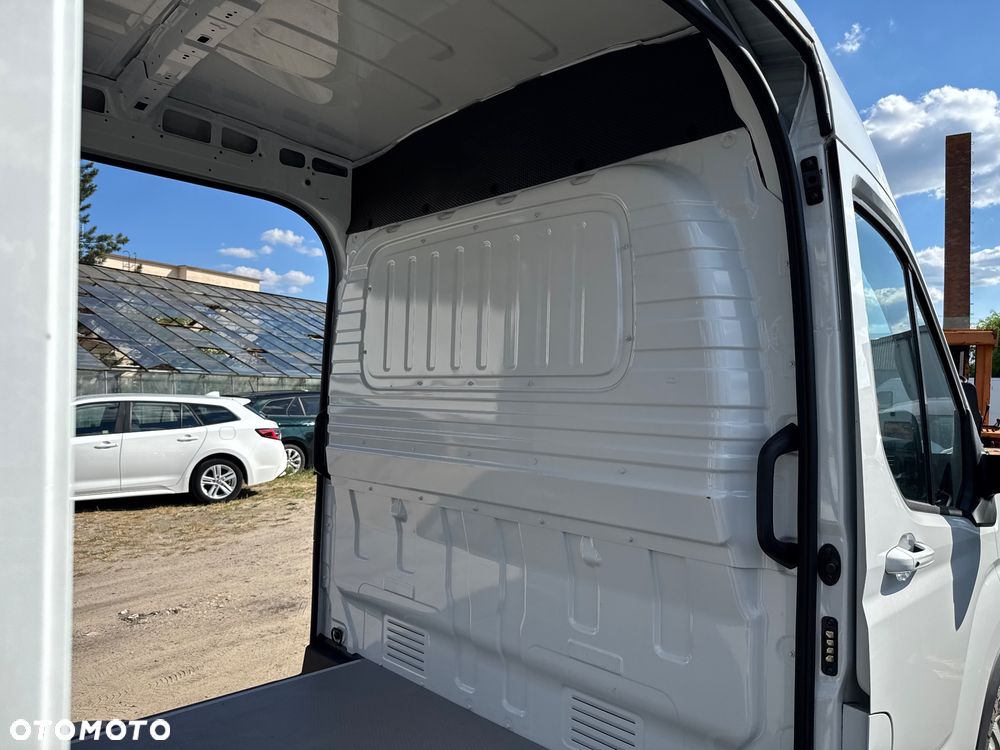 Maxus Edelivery 9 - 15