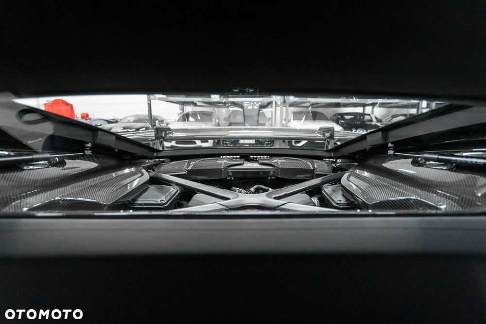 Audi R8 Coupé V10 RWD GT - 32
