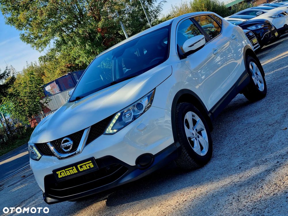 Nissan Qashqai 1.2 DIG-T Visia - 1