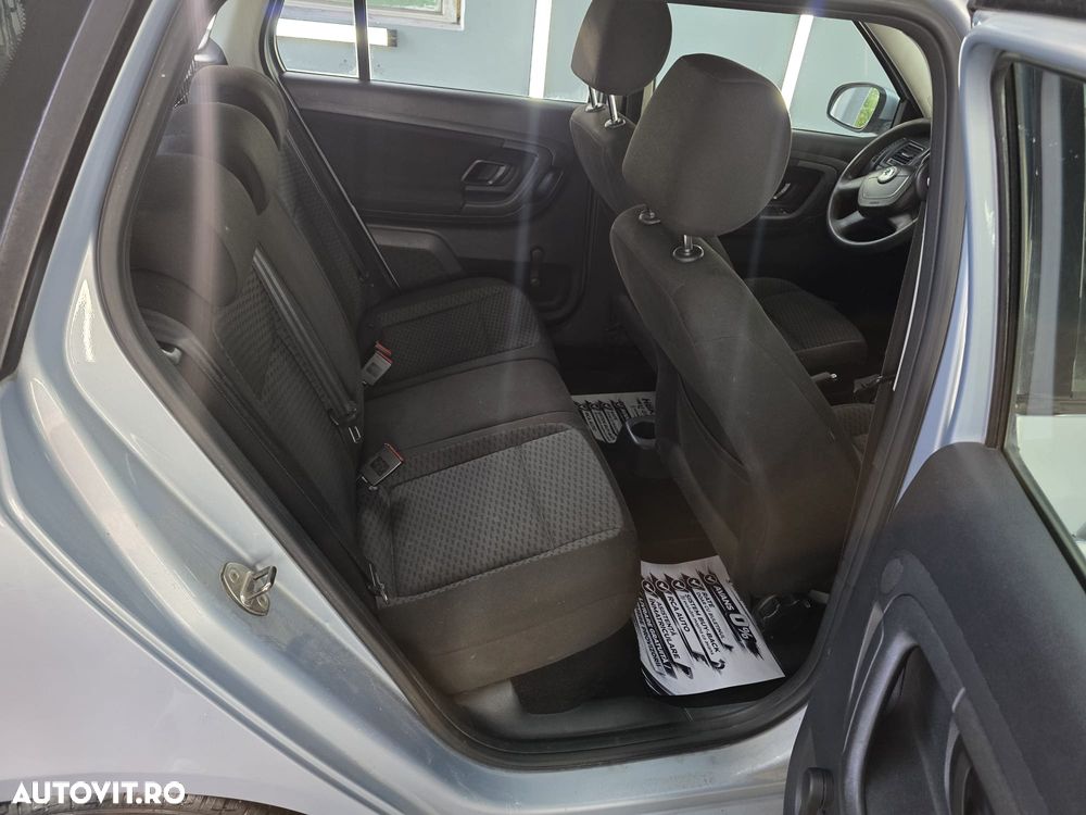Skoda Fabia 1.4 MPI Ambiente - 13