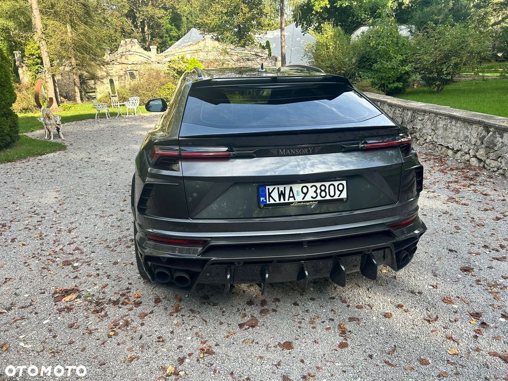 Lamborghini Urus - 19