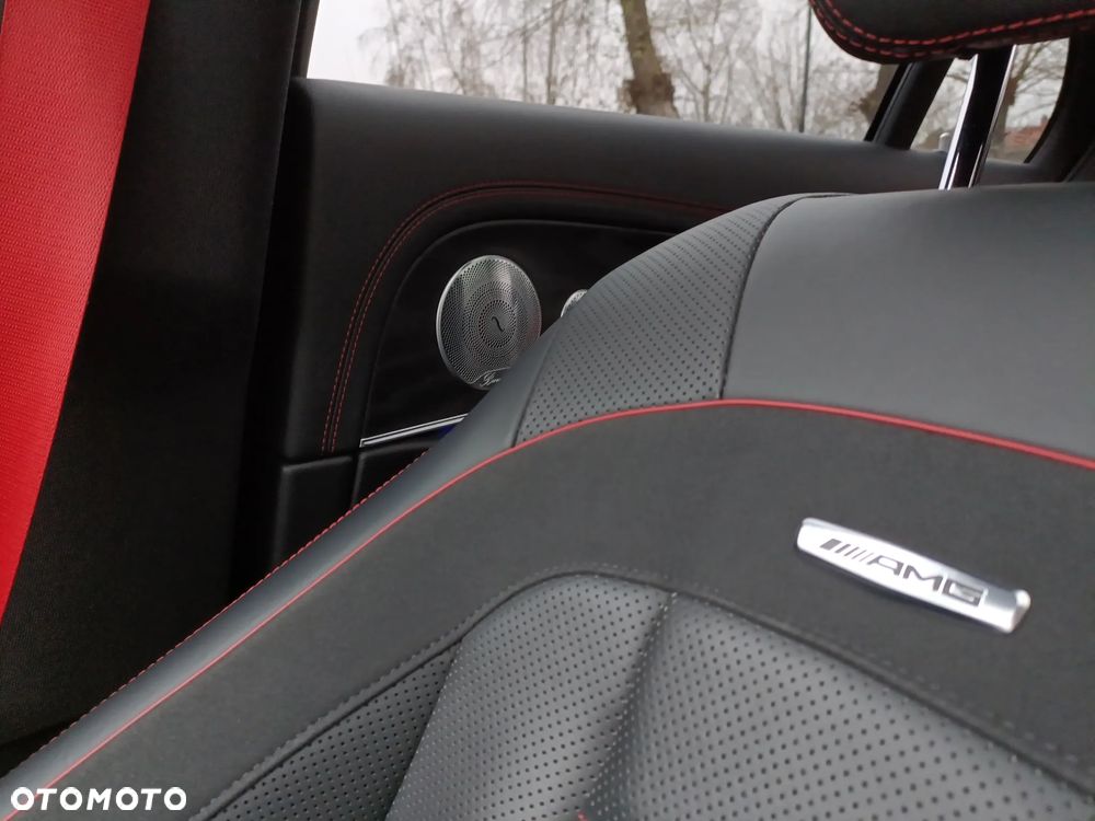 Mercedes-Benz Klasa E 43 AMG 4-Matic - 29