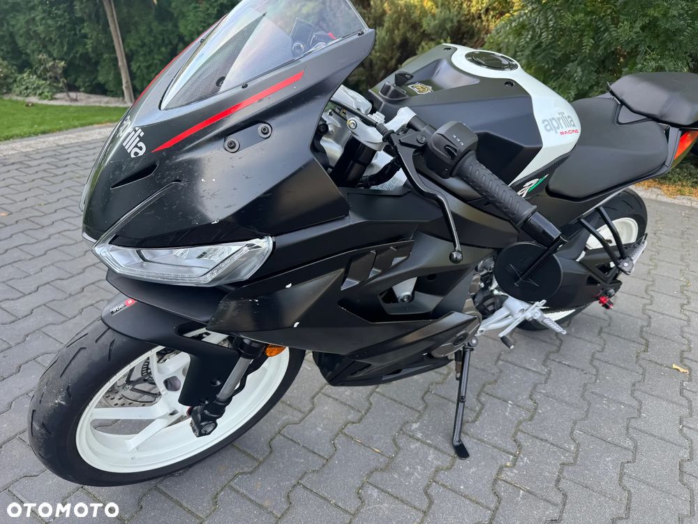 Aprilia RS - 9