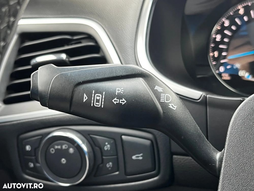 Ford Edge 2.0 TDCi Powershift Sport - 18